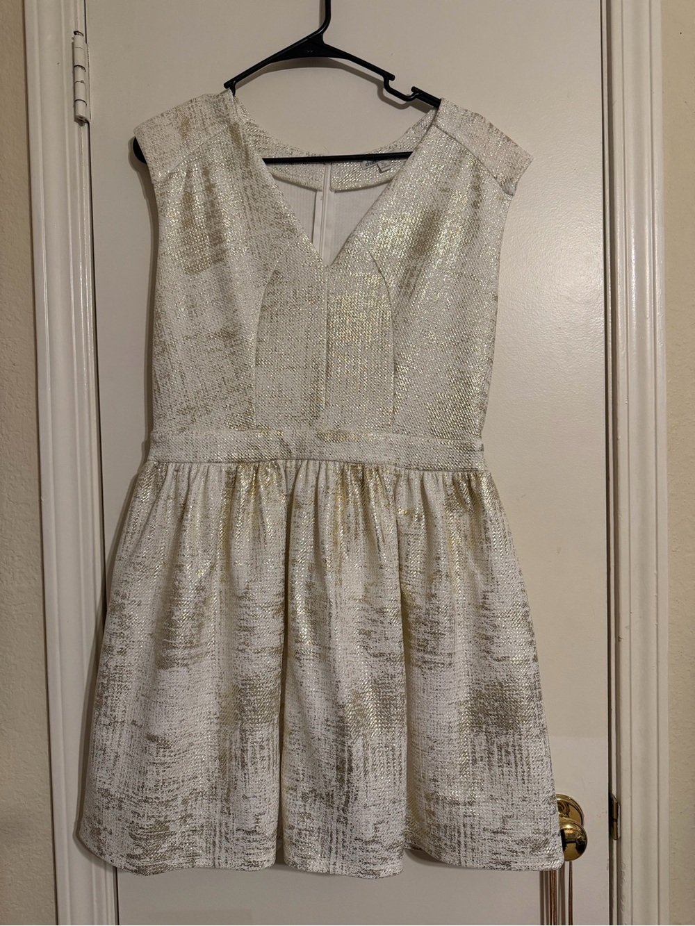 Charlotte Russe Ivory and Gold Metallic Fit-and-Flare Dress